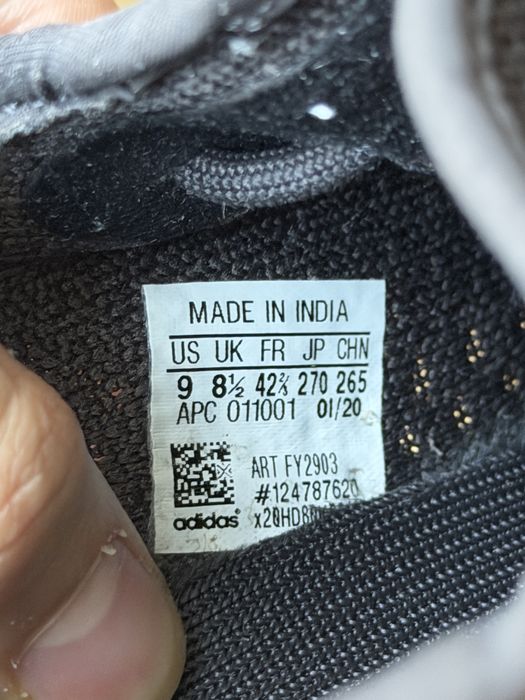 Adidas Yeezy Boost 350 V2 Cinder buty sneakersy czarne 42 2/3