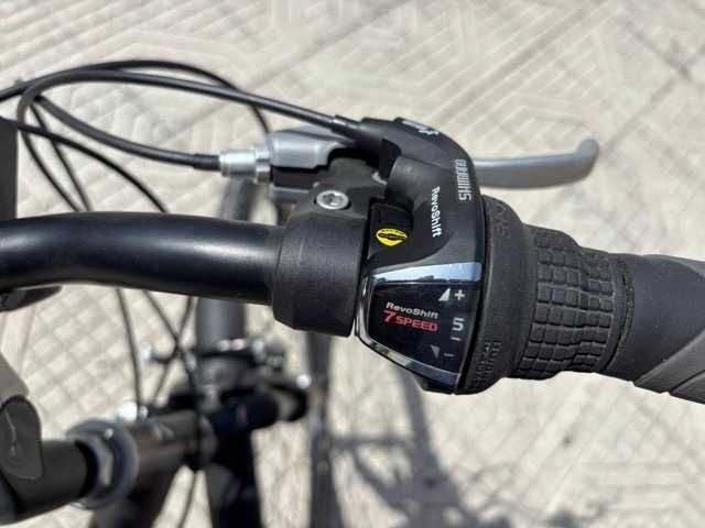 Bicicleta de cidade como nova
