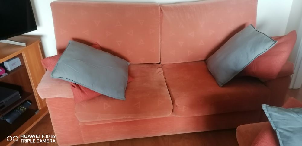 Conjunto de dois sofás Salmão