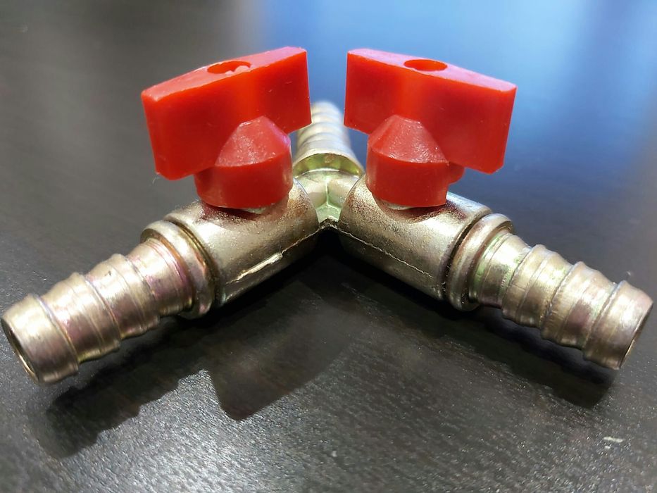 Cruzeta com torneiras de segurança de gás