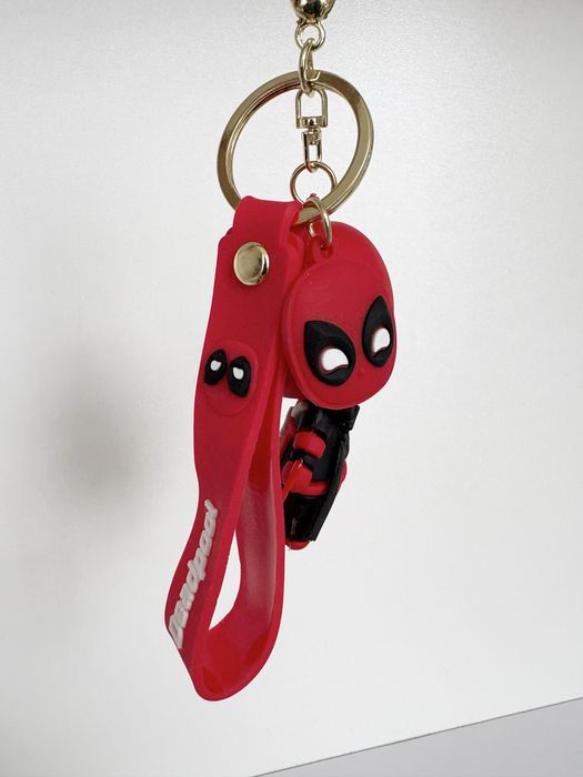 Брелок Deadpool Marvel Дедпул на ключі фігурка супергероя