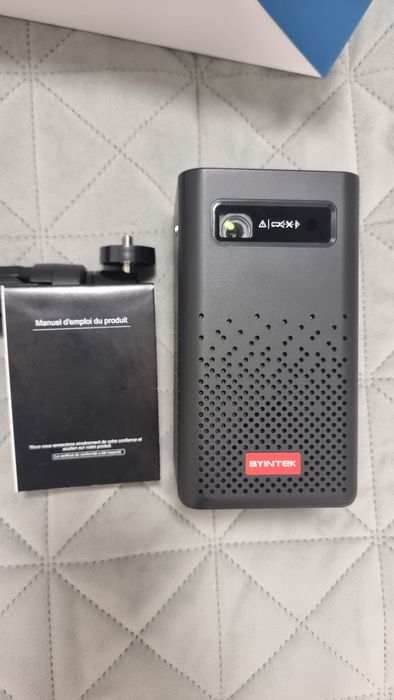 Міні-проектор Buintek P20 - портативний кінотеатр 4K

під Android