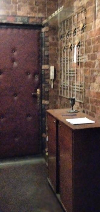 Сдается 2 к кв р-н Коммунального рынка 4500грн