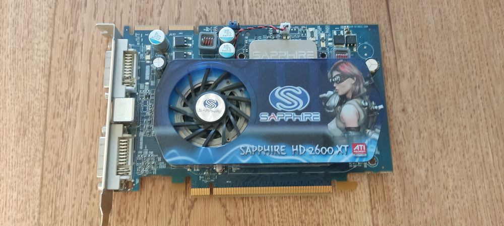 Відеокарта Sapphire HD 2600 XT