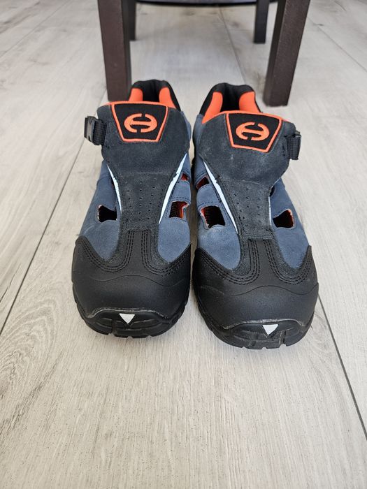 Buty robocze, heckel