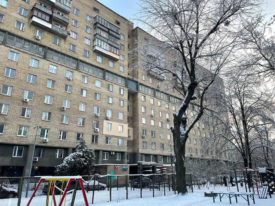 Просторная 2-ком квартира 59м2 (под ремонт) в 10 мин М Печерская