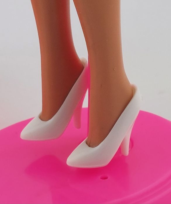 Buty dla lalki Barbie białe