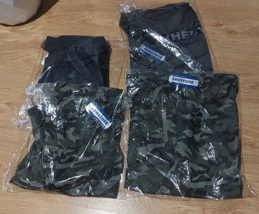 Komplet ubrań męskich