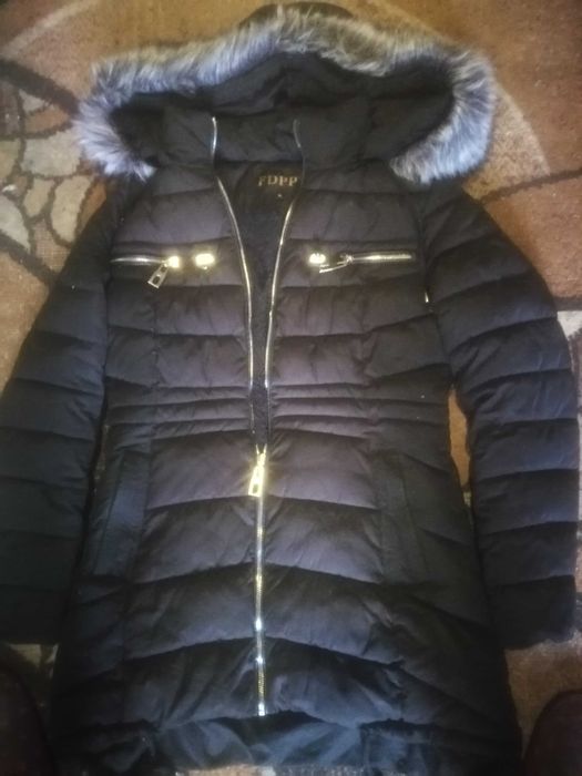 Продам пуховики женские и другое