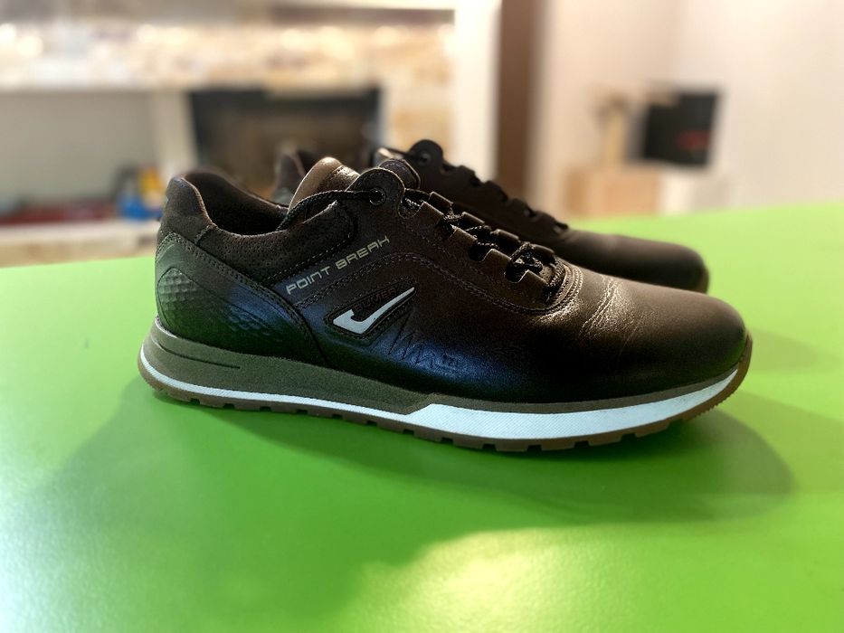 Продам кросівки чоловічі, нові, не підійшов розмір.