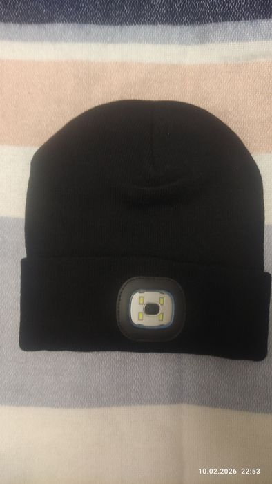 Шапка з ліхтариком на USB