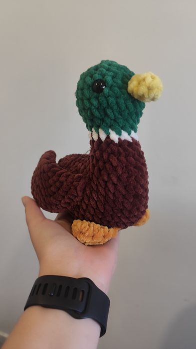 Peluche de pato em crochet