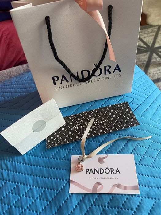 Продам шарм Pandora