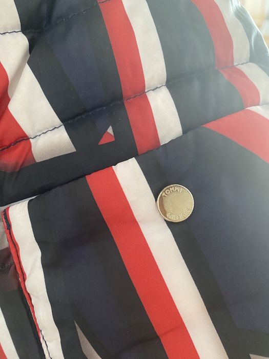 Lekka puchowa kurtka wiosenna Tommy Hilfiger rozmiar M