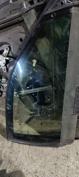 Audi A8 D2 szyba boczna podwójna VSG, pojedyncza ESG