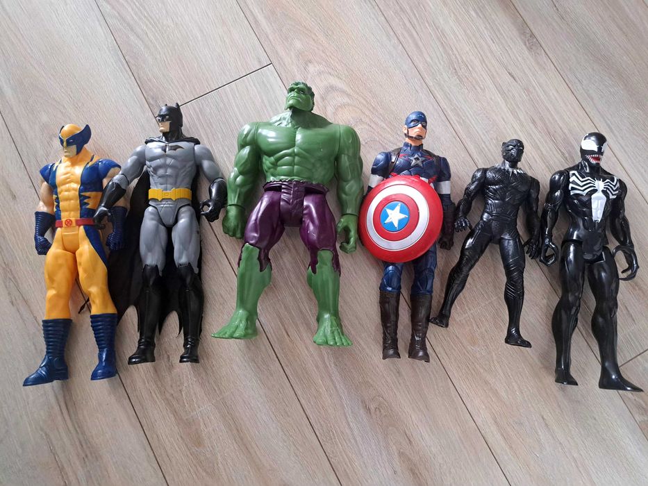 Figurki Avengers