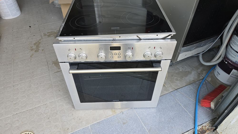 Kuchenka+ piekarnik elektryczny Siemens pod zabudowę