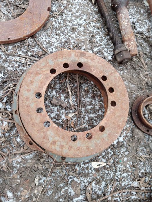 Продам запчасти до т-74