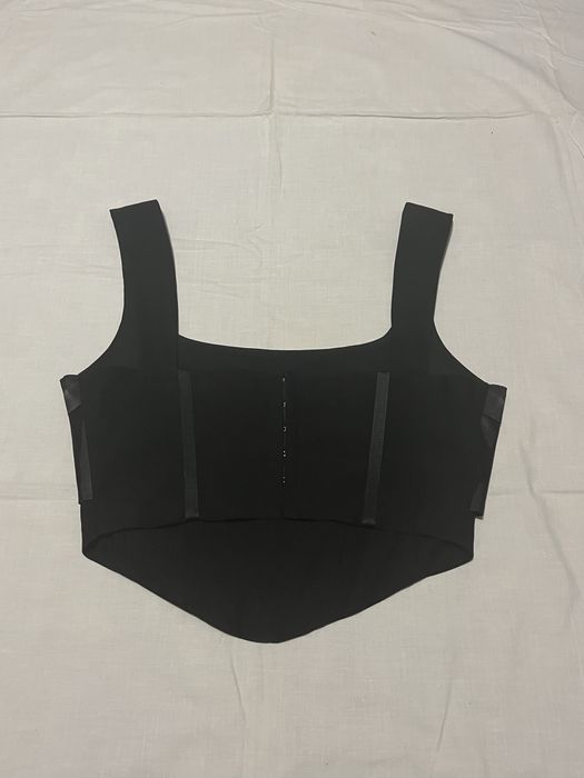 el.milas.brand український бренд, чорний топ