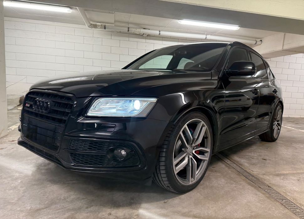 AUDI    SQ5 313cv