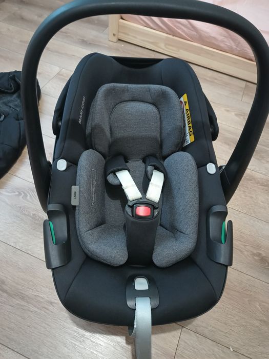 Fotelik Maxi Cosi Pebble 360, baza obrotowa + nosidło, bezwypadkowy