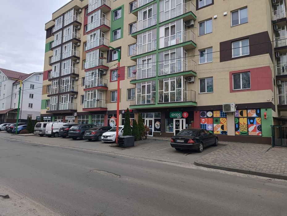 Без-%.Косметолог-Салон-Авто Магазин-Квіти-Зоо(40м.кв) Колоса Сергія,3