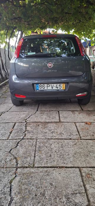 Fiat Punto - ano 2015 impecável !!!