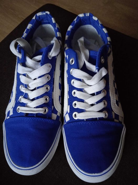 Buty adidasy trampki V-ty