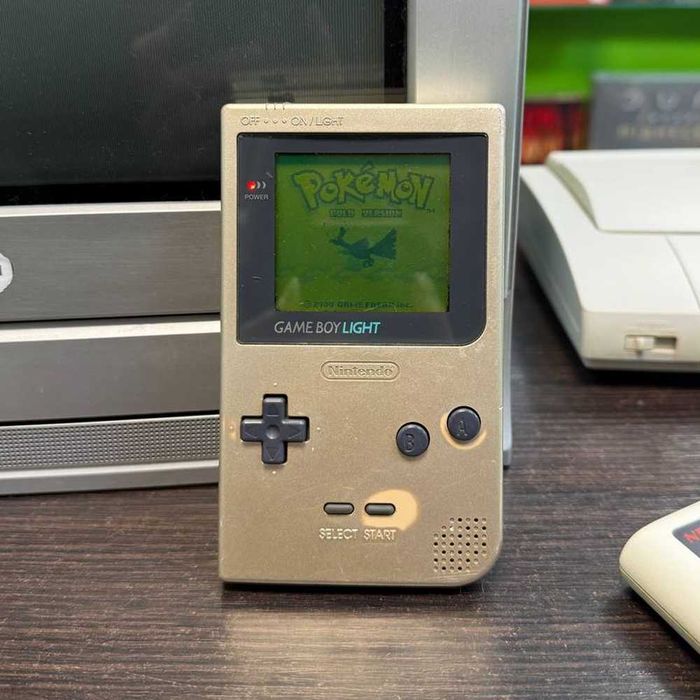 Консоль Nintendo Game Boy Light MGB-101 Gold Б/У портативка нінтендо Геймбой Лайт асортимент консоль гейм бой нінтендо