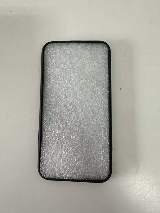 Capa iphone 14 preta nova