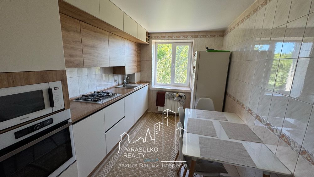 Продам просторий будинок, який готовий для проживання