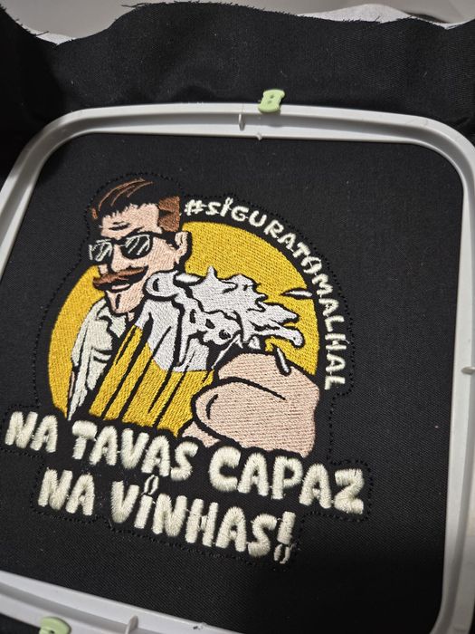 ELNA 830L Expressive - Máquina de bordar