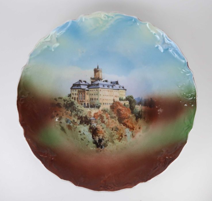 Pratos Grandes Porcelana Europeia Séc. XIX/XX, CADA