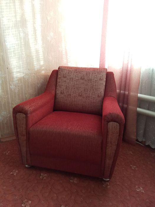 Крісло  / кресло