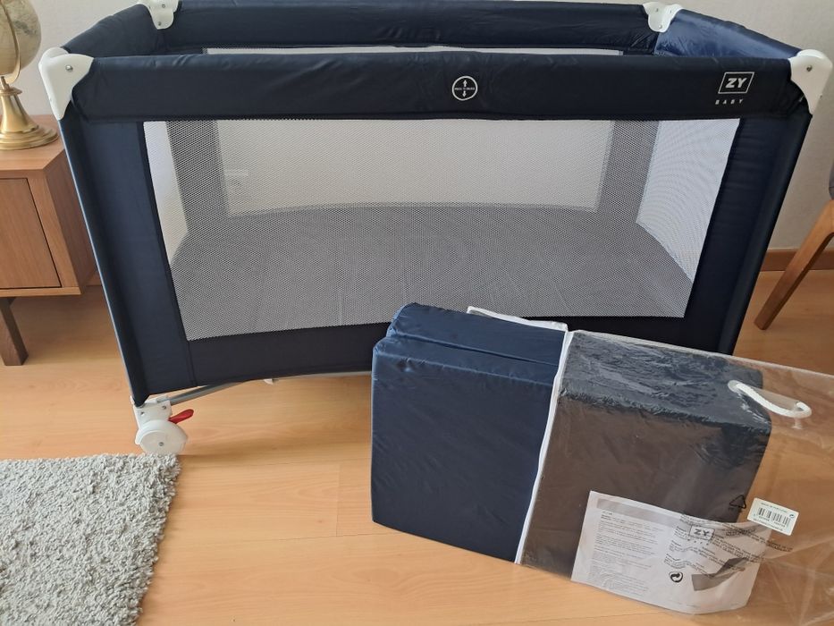 Cama de viagem + colchão (Zippy)