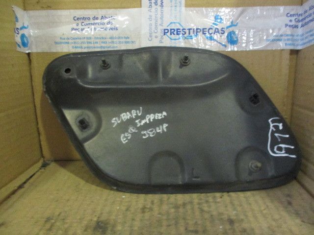 Grelha frente SUBARU Impreza Sedan (GC)