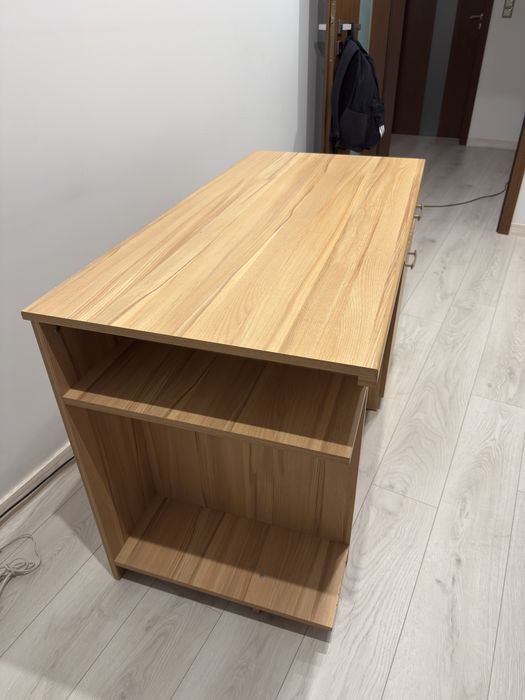 Biurko młodzieżowe