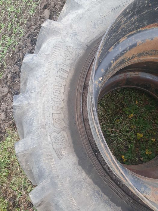 Sprzegi kola blizniacze 520/85R42