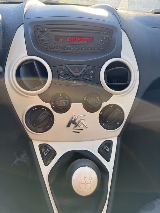 Ford ka 2012 com ar condionado