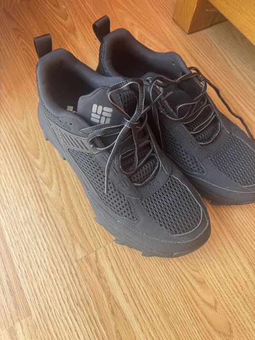 Кросівки,взутя,Columbia