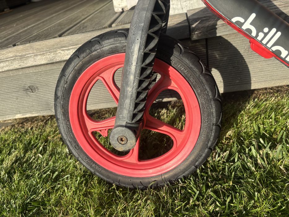 Rowerek biegowy Chillafish Bmxie