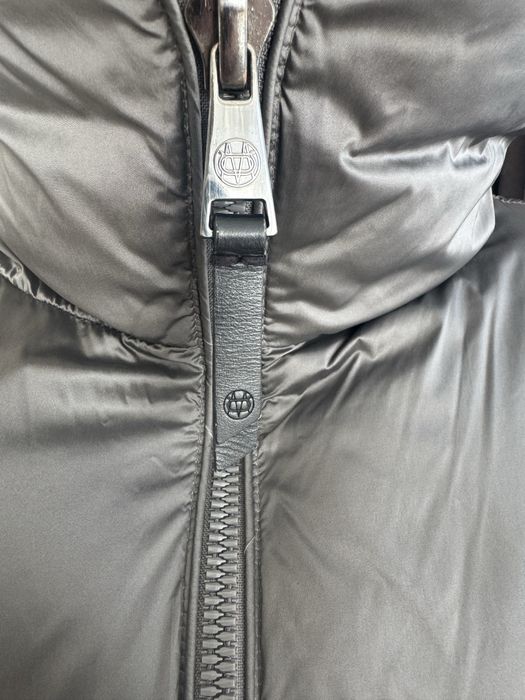 Продам куртку massimo dutti