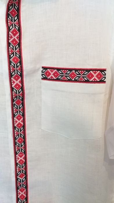 Продам сорочку мужскую с вышивкой