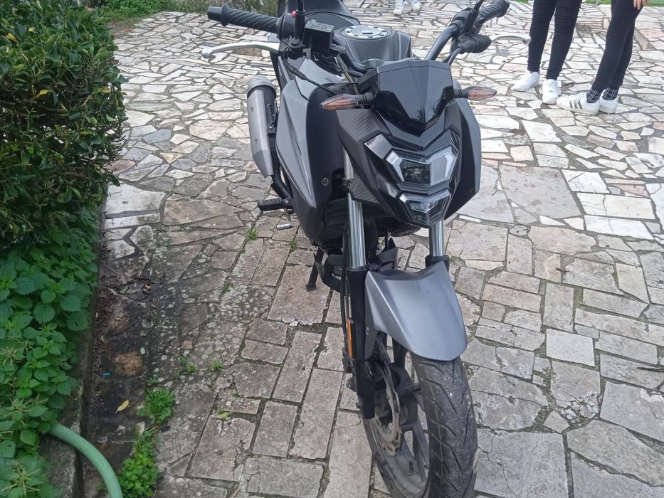 Moto Sm moto preta
