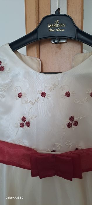 Vestido cerimónia criança