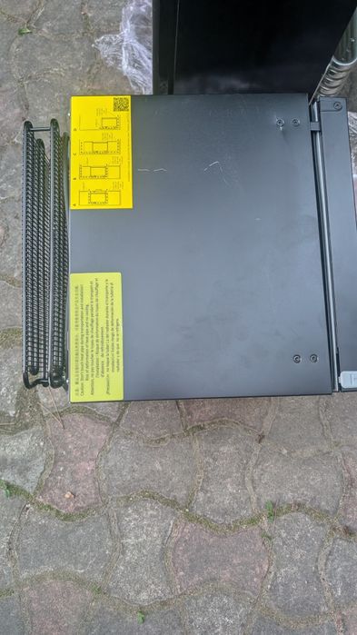 Mini lodówka uszkodzona do naprawy