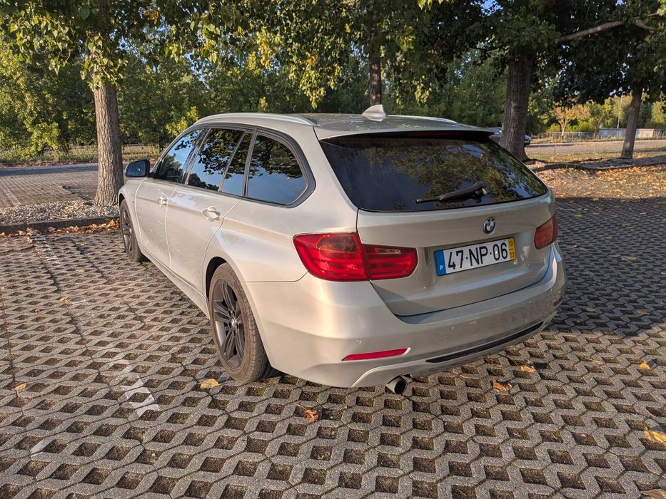 BMW 318d Touring Sport (2013) – Excelente estado, versão desportiva