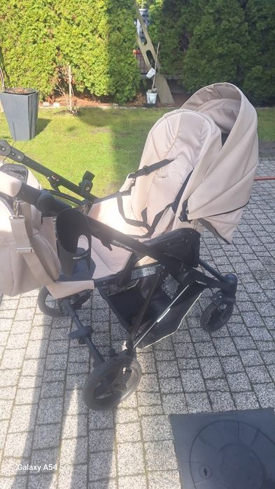 Wózek Bebetto Yodi gondola + spacerówka