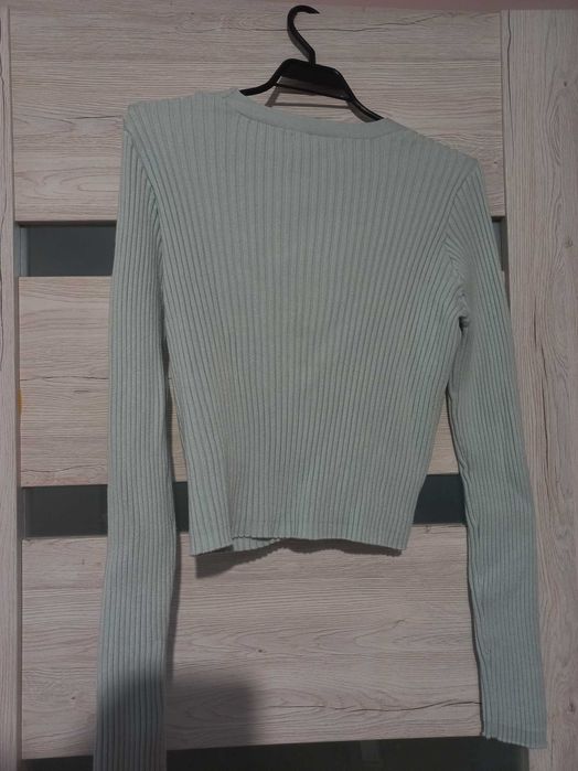 Sweter prążkowany krótki M,L, XL