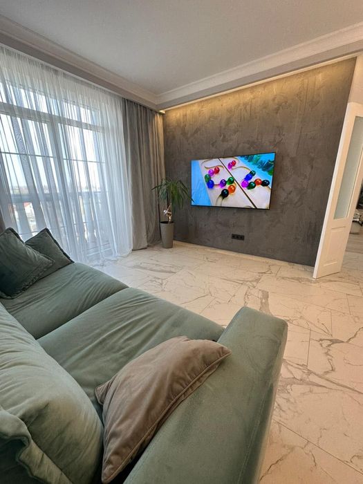 Луценко, 6! Британский квартал! Сдам 2х ком кв